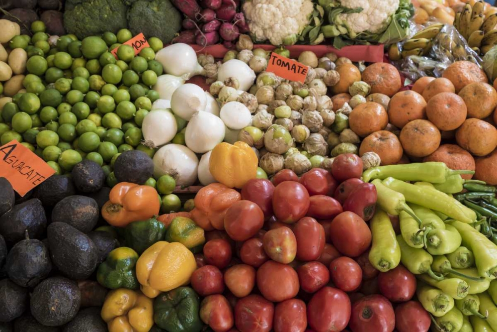Mexico Fruits and vegetables at market